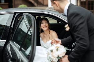 Wedding Limousine Loudoun, Fairfax & DC – Luxury Wedding Car by Dignity Limo